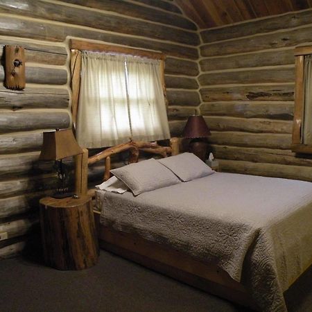 Gold Camp Cabins Custer Extérieur photo