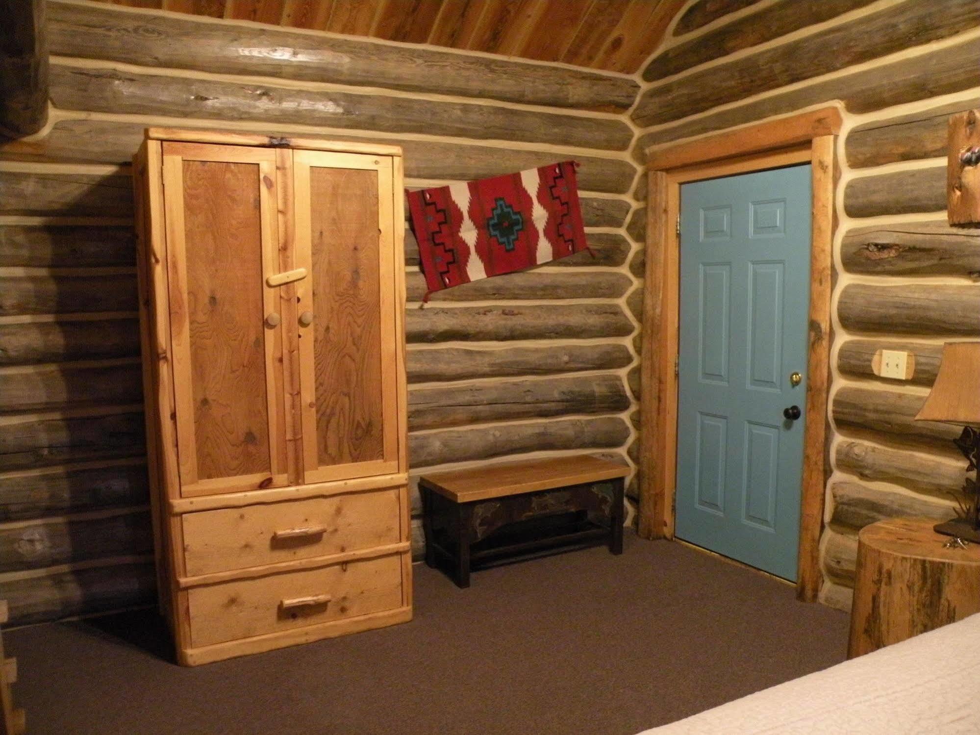 Gold Camp Cabins Custer Extérieur photo