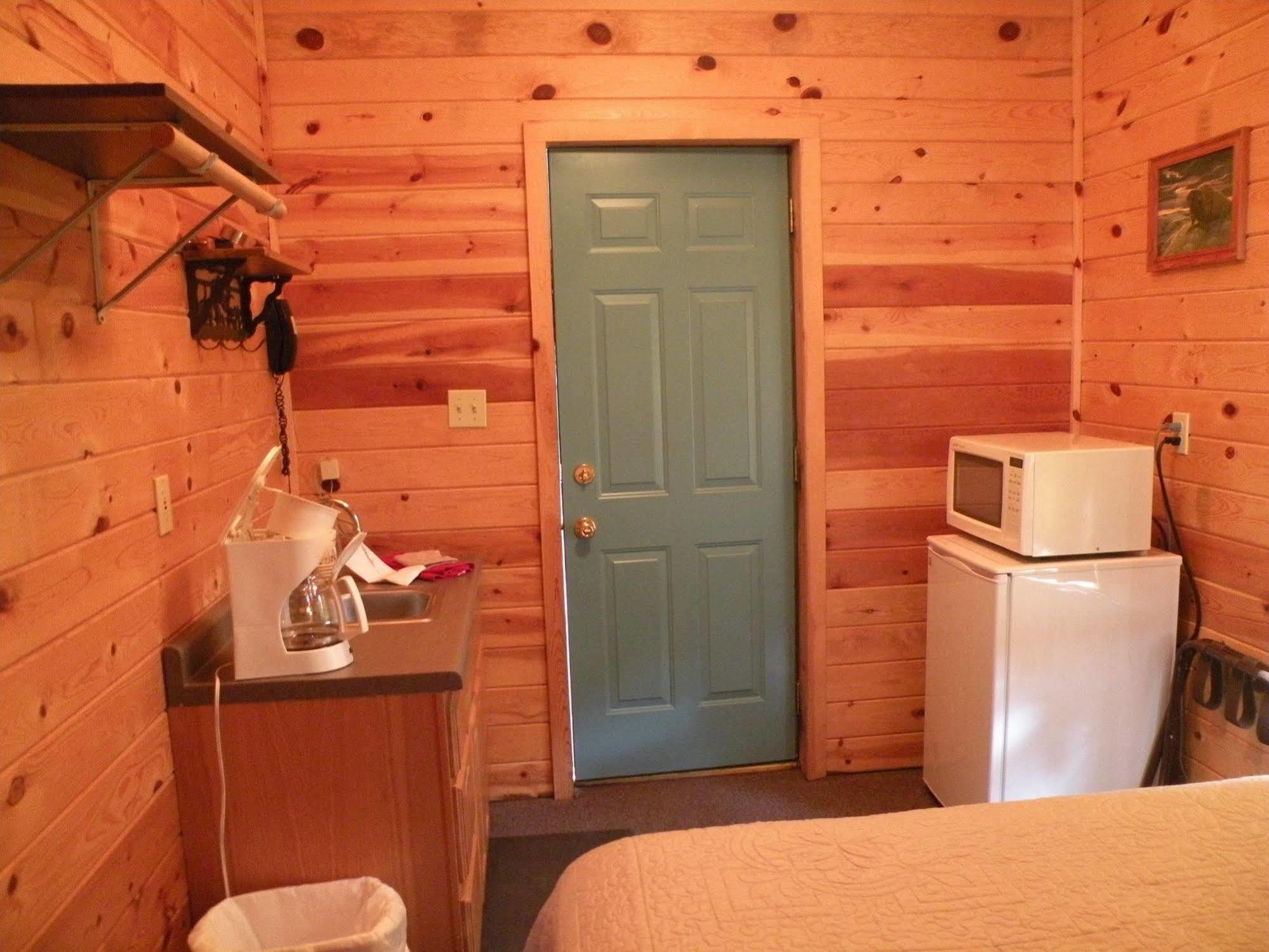 Gold Camp Cabins Custer Extérieur photo